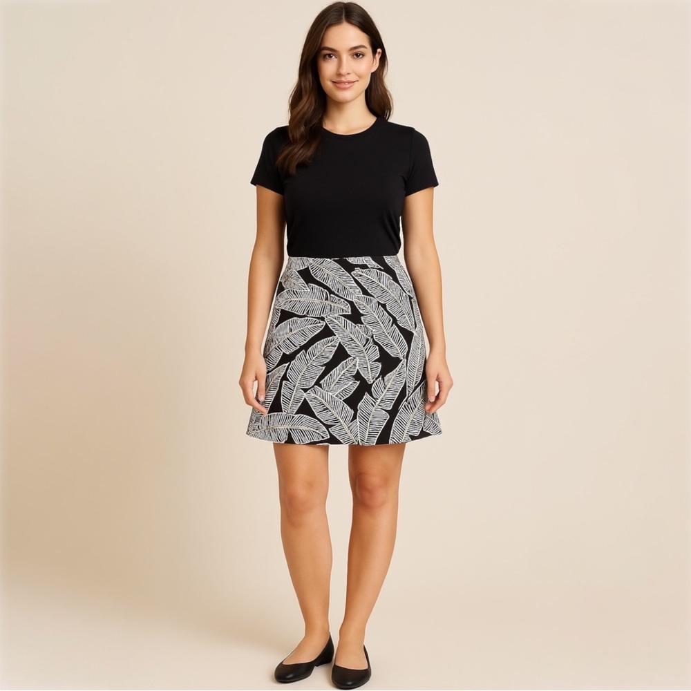 Rafaella Comfort A-Line Skirt Black & White Leaf Print | Women’s Size M